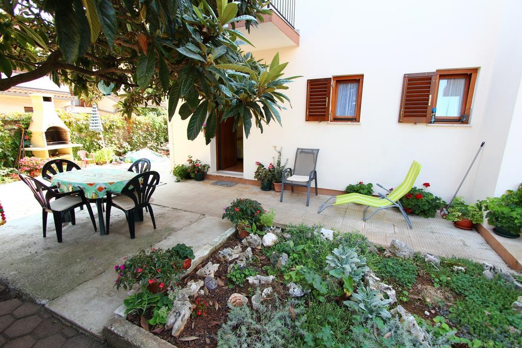 Apartments Antolovic Rovinj Rum bild