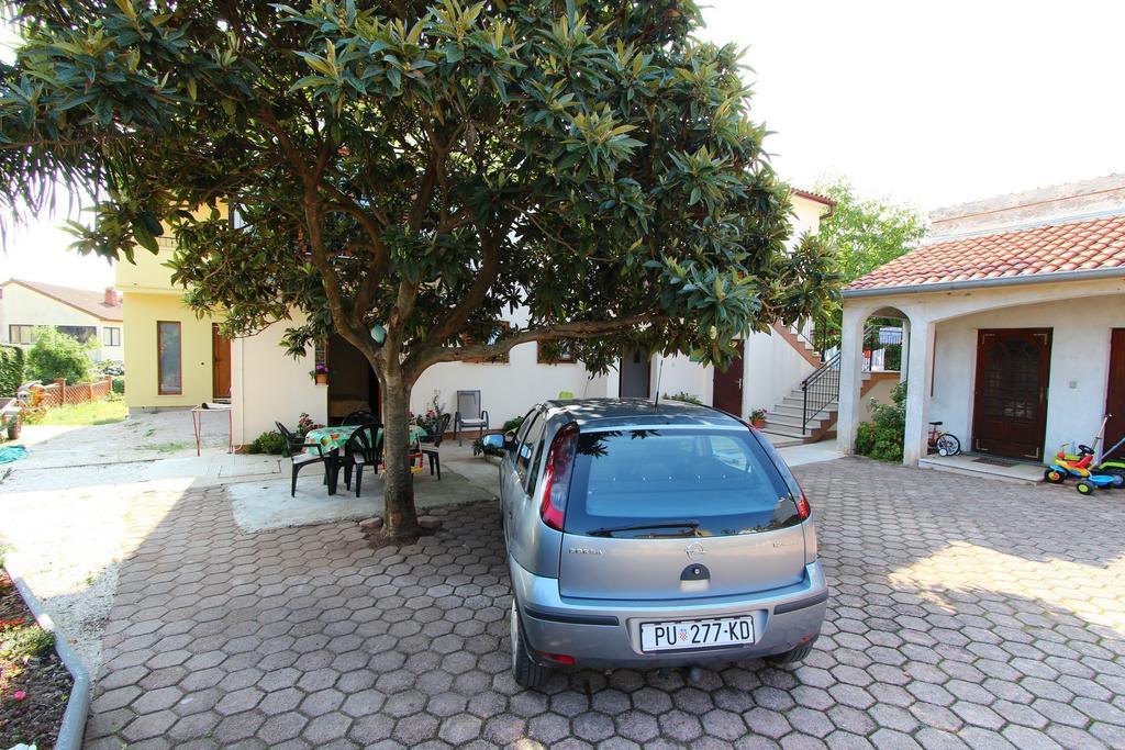 Apartments Antolovic Rovinj Exteriör bild
